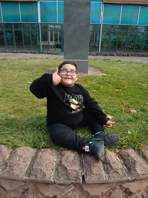 6-year-old Gurgen needs important genetic testing