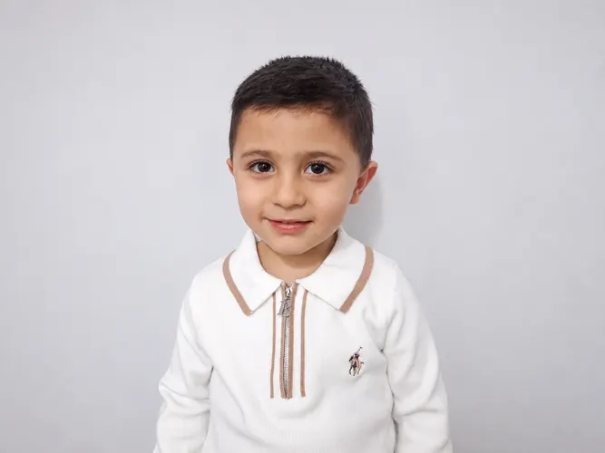 Help 4-year-old Vardan continue the treatment he needs