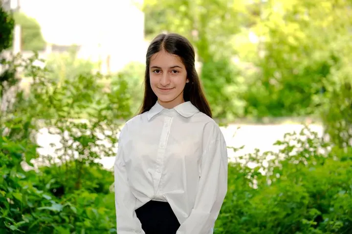Let’s encourage Lilit’s academic progress