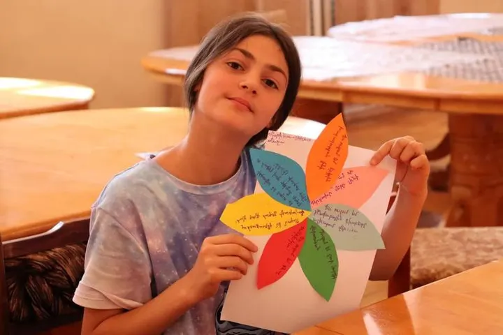 Become a sponsor of Marina and 35 children living with type 1 diabetes